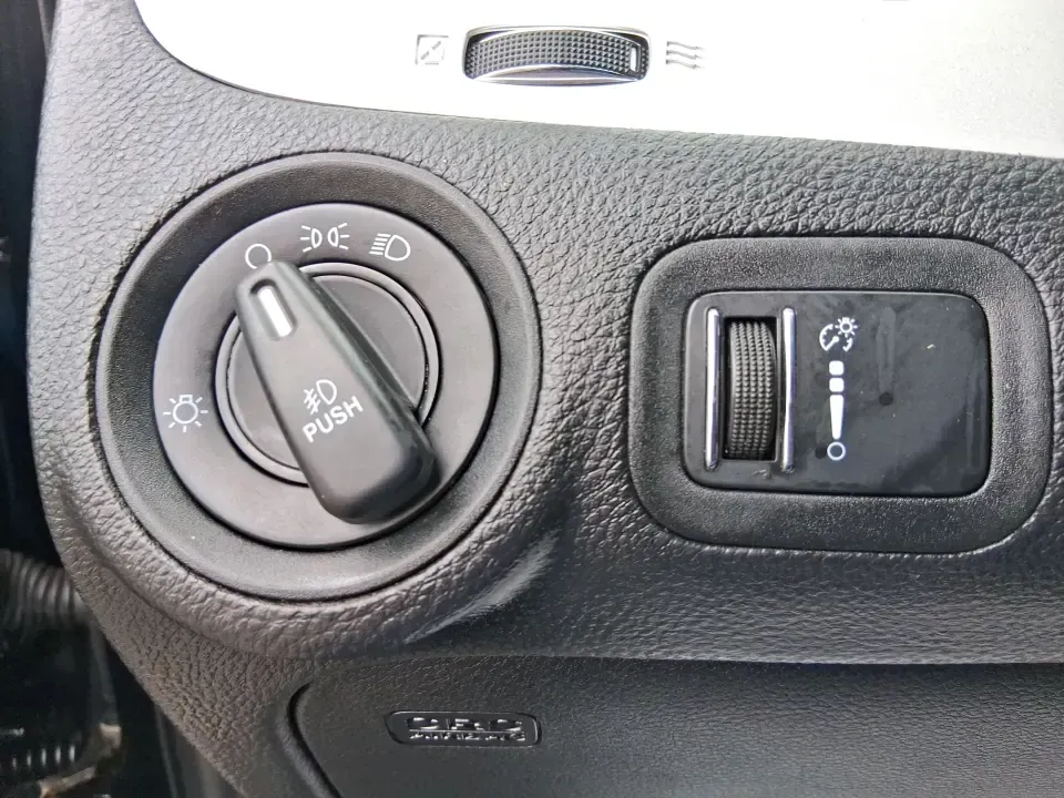 2016 Dodge Journey SXT (3C4PDCBB9GT) with an 2.4L L6 DOHC 16V engine, 4A transmission, located at 1230 East Main St, Xenia, OH, 45385, (937) 908-9800, 39.688026, -83.910172 - Pack up the kids, load the groceries, or point the nose toward a weekend getaway at John Bryan State Park-this 2016 Dodge Journey SXT is the kind of practical SUV that fits real life in and around Xenia. With three-row flexibility, a comfortable ride for longer drives, and everyday convenience featu - Photo#17