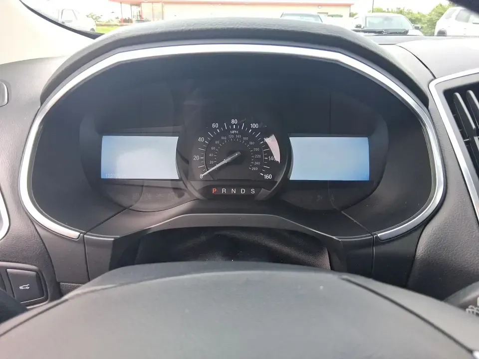 2016 Ford Edge Titanium (2FMPK3K91GB) with an 2.0L L4 DOHC 16V engine, 6A transmission, located at 4508 South Dixie Dr, Moraine, OH, 45439, (937) 908-9800, 39.689976, -84.218452 - Picture your next Ohio weekend: loading up groceries for the week in Moraine, grabbing coffee off South Dixie Drive, then cruising I-75 toward Dayton's Riverscape MetroPark or a quick family road trip to Carillon Historical Park-without feeling cramped, stressed, or under-equipped. This **2016 Ford - Photo#16