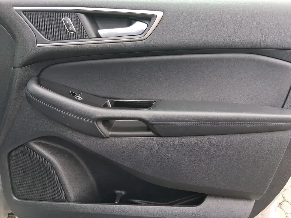 2019 Ford Edge SEL (2FMPK4J98KB) with an EcoBoost 2L I-4 gasoline direct injection engine, 6A transmission, located at 8750 N County Rd 25A, Piqua, OH, 45356, (937) 908-9800, 40.164391, -84.232513 - Picture your next road trip up I75, a week of school drop-offs, or a snowy Ohio commute that still feels calm and comfortable-this 2019 Ford Edge SEL AWD is built for real life. With confident all-wheel drive and a practical SUV layout, it's a smart fit for growing families, busy professionals, and - Photo#20