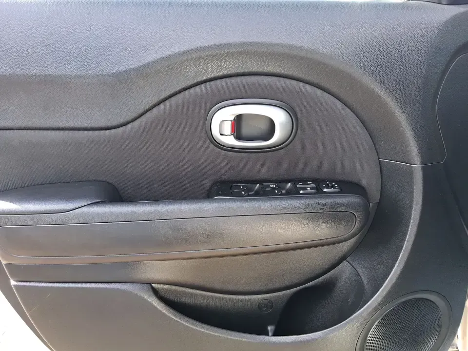 2015 Kia Soul Base (KNDJN2A28F7) with an 1.6L L4 DOHC 16V engine, located at 1099 N County Rd 25A , Troy, OH, 45373, (937) 908-9800, 40.057079, -84.212883 - Whether you're commuting down I-75, running errands between Troy neighborhoods, or packing up for a weekend escape to Charleston Falls Preserve, this 2015 Kia Soul is the kind of practical, personality-packed ride that fits real life. With its easy-to-park wagon shape, versatile cargo space, and fue - Photo#17