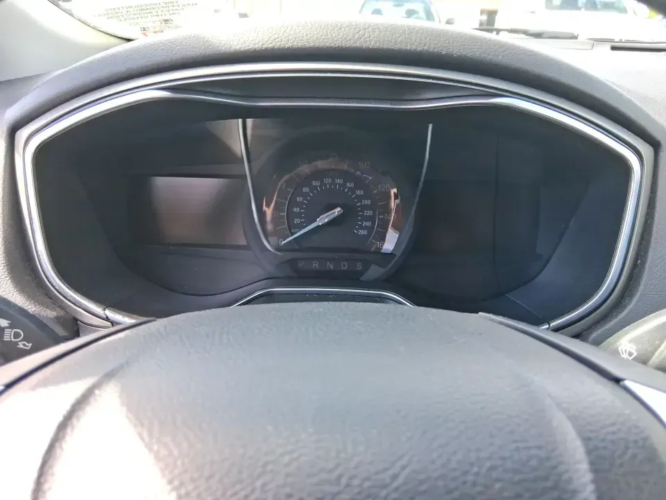 2014 Ford Fusion SE (3FA6P0HD8ER) with an 1.5L L4 DOHC 16V engine, located at 1099 N County Rd 25A , Troy, OH, 45373, (937) 908-9800, 40.057079, -84.212883 - Need a dependable commuter that still feels comfortable for date night in Beavercreek, errands around Xenia Station, and weekend drives out toward Caesars Creek? This 2014 Ford Fusion SE is the kind of smart, budget-friendly sedan that fits real life-easy to park downtown, smooth on longer stretches - Photo#15