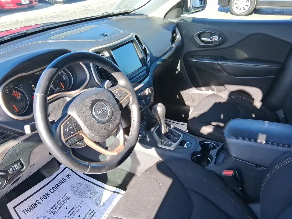 2016 Jeep Cherokee Altitude (1C4PJMCS7GW) with an 3.2L V6 DOHC 24V engine, 9-Speed Automatic transmission, located at 8750 N County Rd 25A, Piqua, OH, 45356, (937) 908-9800, 40.164391, -84.232513 - Pack up the kids, load the cooler, and point the hood toward Indian Lake or a fall weekend at the Piqua Heritage Festival-this 2016 Jeep Cherokee Altitude is the kind of SUV that fits real Ohio life. With confident 4WD/AWD capability, a strong 3.2L V6, and everyday comfort features, it's ideal for c - Photo#9