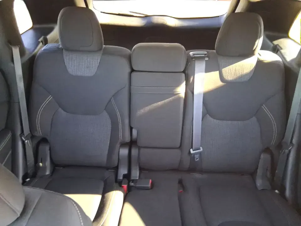 2016 Jeep Cherokee Altitude (1C4PJMCS7GW) with an 3.2L V6 DOHC 24V engine, 9-Speed Automatic transmission, located at 8750 N County Rd 25A, Piqua, OH, 45356, (937) 908-9800, 40.164391, -84.232513 - Pack up the kids, load the cooler, and point the hood toward Indian Lake or a fall weekend at the Piqua Heritage Festival-this 2016 Jeep Cherokee Altitude is the kind of SUV that fits real Ohio life. With confident 4WD/AWD capability, a strong 3.2L V6, and everyday comfort features, it's ideal for c - Photo#14