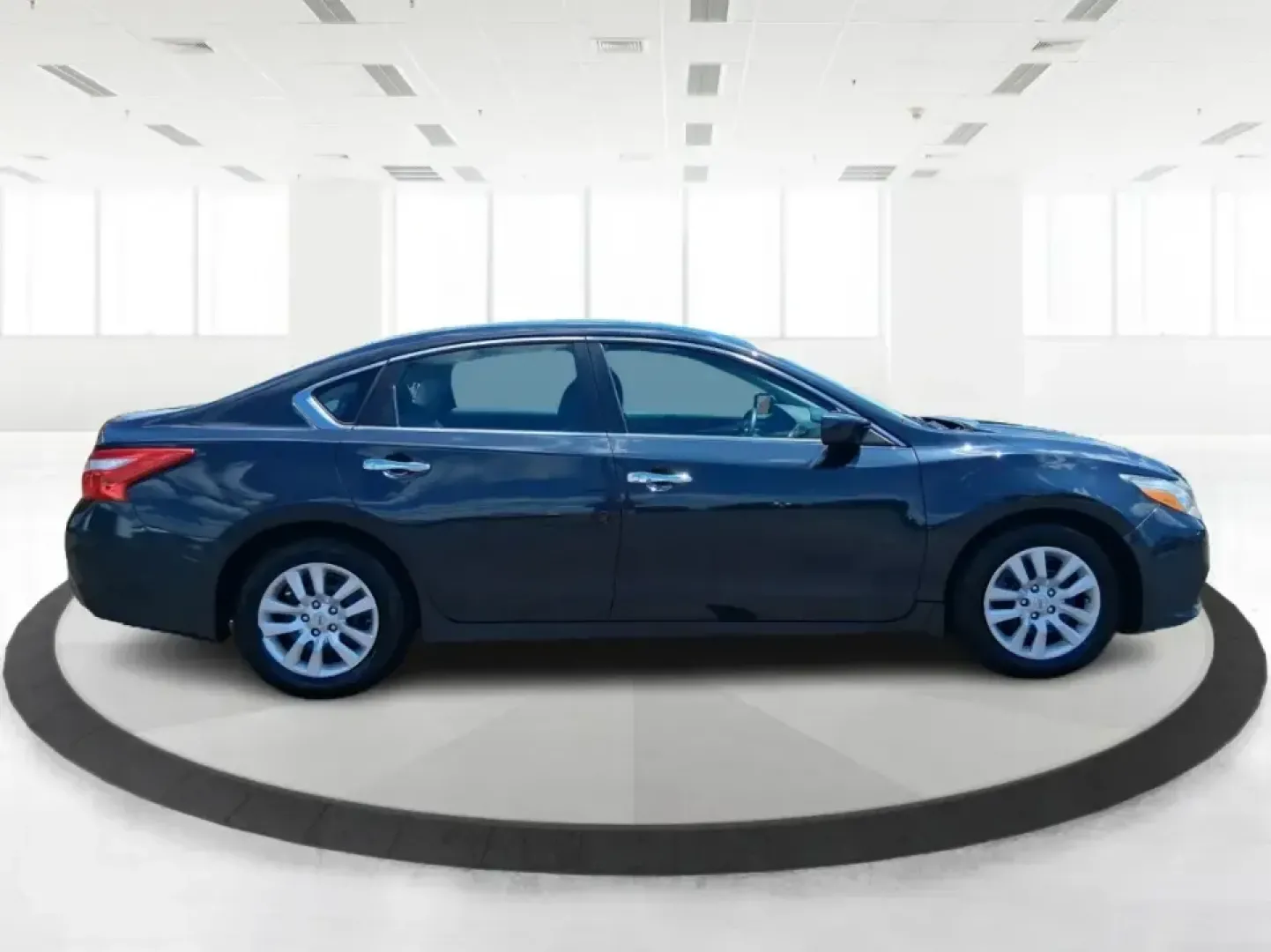 2017 Nissan Altima 2.5 S (1N4AL3APXHN) with an 2.5L I-4 DOHC engine, CVT transmission, located at 401 Woodman Dr, Riverside, OH, 45431, (937) 908-9800, 39.760899, -84.123421 - Need a reliable daily driver for the I70 commute, school drop-offs, and weekend errands around Clark County? This 2017 Nissan Altima 2.5 S in sleek Gun Metallic is a smart, comfortable sedan that fits real life-easy to park in town, smooth on longer drives toward Dayton, and efficient enough for bud- Photo#1