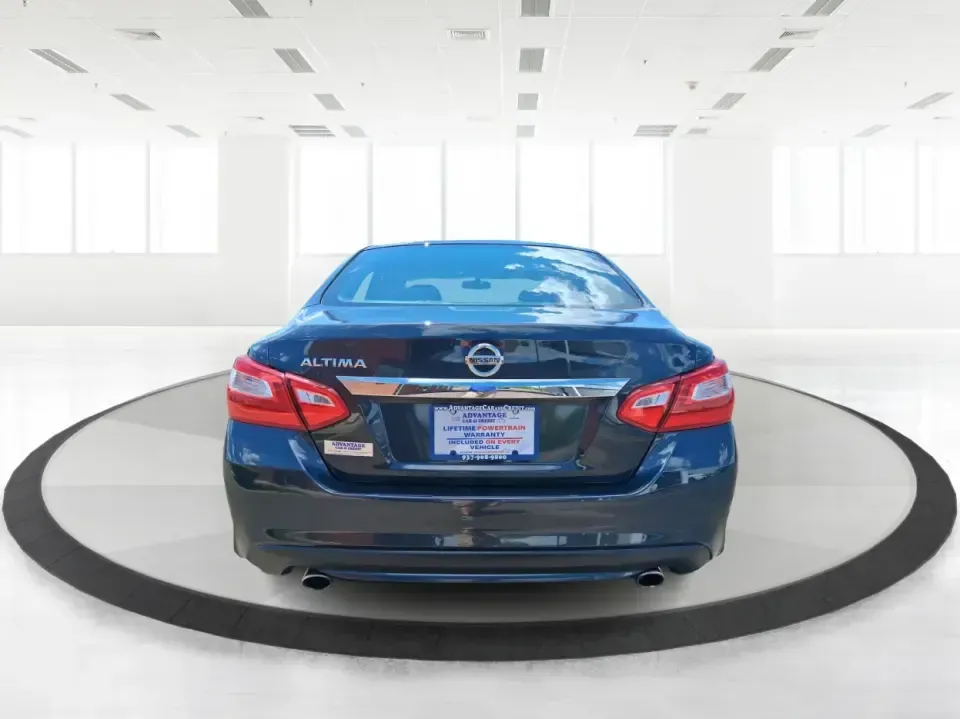2017 Nissan Altima 2.5 S (1N4AL3APXHN) with an 2.5L I-4 DOHC engine, CVT transmission, located at 401 Woodman Dr, Riverside, OH, 45431, (937) 908-9800, 39.760899, -84.123421 - Need a reliable daily driver for the I70 commute, school drop-offs, and weekend errands around Clark County? This 2017 Nissan Altima 2.5 S in sleek Gun Metallic is a smart, comfortable sedan that fits real life-easy to park in town, smooth on longer drives toward Dayton, and efficient enough for bud - Photo#3