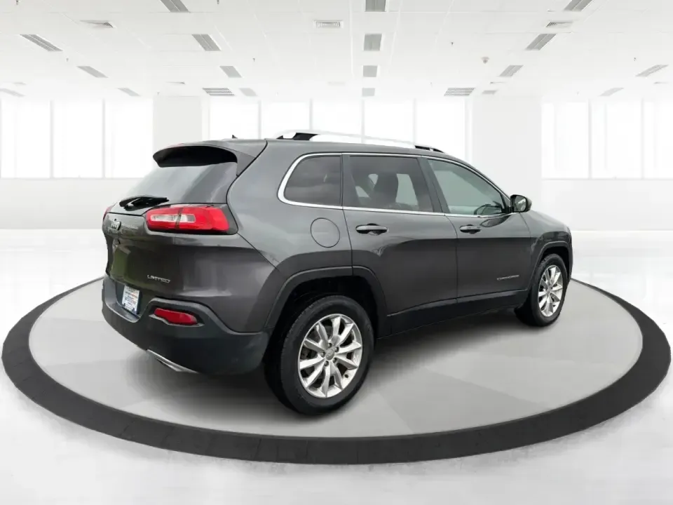2015 Jeep Cherokee Limited (1C4PJMDS6FW) with an 3.2L V6 DOHC 24V engine, 9-Speed Automatic transmission, located at 401 Woodman Dr, Riverside, OH, 45431, (937) 908-9800, 39.760899, -84.123421 - Weekend escapes to John Bryan State Park, daily commutes down I70, or school-and-sports runs around Riverside-this 2015 Jeep Cherokee Limited is built for the kind of life that doesn't stay parked. With SUV comfort, confident capability, and upscale features, it's a smart fit for drivers who want on - Photo#2