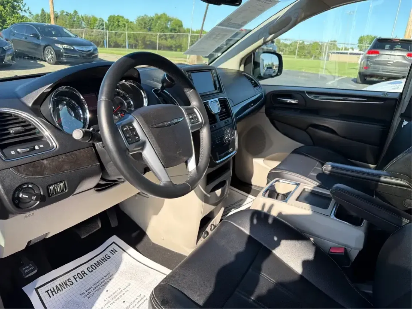 2013 Chrysler Town and Country Touring (2C4RC1BG8DR) with an Pentastar 3.6L V-6 DOHC engine, 6-Speed Automatic transmission, located at 8750 N County Rd 25A, Piqua, OH, 45356, (937) 908-9800, 40.164391, -84.232513 - Road-trip weekends, school drop-offs, and big-box store runs feel a lot easier when you've got a minivan that's built for real life. This 2013 Chrysler Town and Country Touring in Brilliant Black Crystal Pearlcoat is a smart pick for growing families, busy commuters, and budget-conscious buyers wh- Photo#9