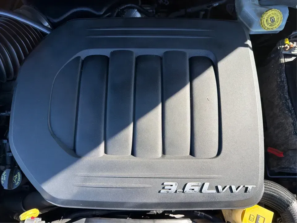 2013 Chrysler Town and Country Touring (2C4RC1BG8DR) with an Pentastar 3.6L V-6 DOHC engine, 6-Speed Automatic transmission, located at 8750 N County Rd 25A, Piqua, OH, 45356, (937) 908-9800, 40.164391, -84.232513 - Road-trip weekends, school drop-offs, and big-box store runs feel a lot easier when you've got a minivan that's built for real life. This 2013 Chrysler Town and Country Touring in Brilliant Black Crystal Pearlcoat is a smart pick for growing families, busy commuters, and budget-conscious buyers wh - Photo#11