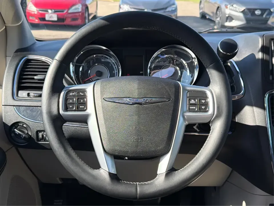 2013 Chrysler Town and Country Touring (2C4RC1BG8DR) with an Pentastar 3.6L V-6 DOHC engine, 6-Speed Automatic transmission, located at 8750 N County Rd 25A, Piqua, OH, 45356, (937) 908-9800, 40.164391, -84.232513 - Road-trip weekends, school drop-offs, and big-box store runs feel a lot easier when you've got a minivan that's built for real life. This 2013 Chrysler Town and Country Touring in Brilliant Black Crystal Pearlcoat is a smart pick for growing families, busy commuters, and budget-conscious buyers wh - Photo#16