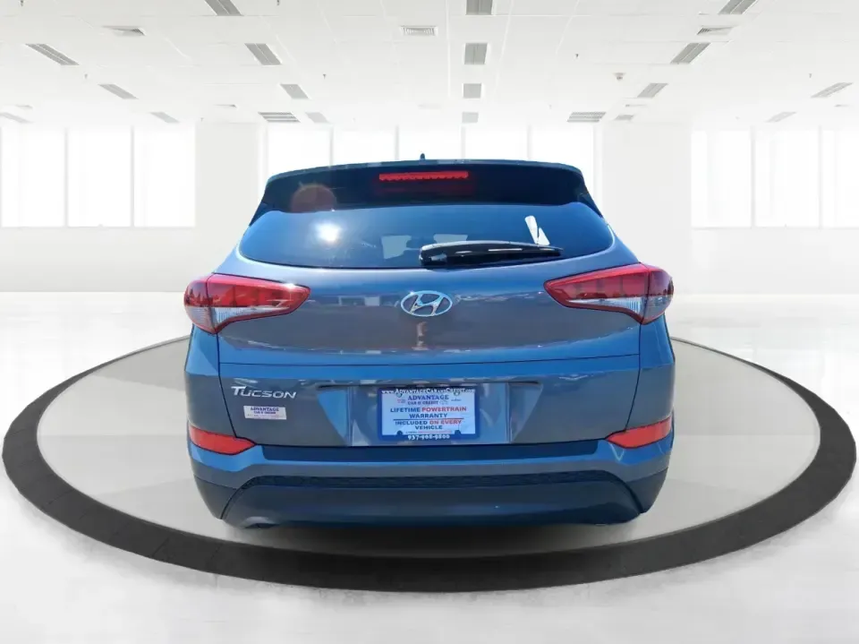 2018 Hyundai Tucson SEL (KM8J33A43JU) with an Nu 2L I-4 gasoline direct injection engine, 6A transmission, located at 4508 South Dixie Dr, Moraine, OH, 45439, (937) 908-9800, 39.689976, -84.218452 - Need a practical SUV that fits real life in the Miami Valley-school runs, I-75 commutes, and weekend getaways to Cox Arboretum or Carillon Historical Park? This 2018 Hyundai Tucson SEL in Coliseum Gray is a smart, comfortable choice for drivers who want SUV versatility without the bulky feel, and it - Photo#3