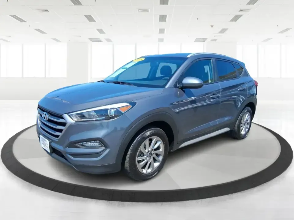 2018 Hyundai Tucson SEL (KM8J33A43JU) with an Nu 2L I-4 gasoline direct injection engine, 6A transmission, located at 4508 South Dixie Dr, Moraine, OH, 45439, (937) 908-9800, 39.689976, -84.218452 - Need a practical SUV that fits real life in the Miami Valley-school runs, I-75 commutes, and weekend getaways to Cox Arboretum or Carillon Historical Park? This 2018 Hyundai Tucson SEL in Coliseum Gray is a smart, comfortable choice for drivers who want SUV versatility without the bulky feel, and it - Photo#8