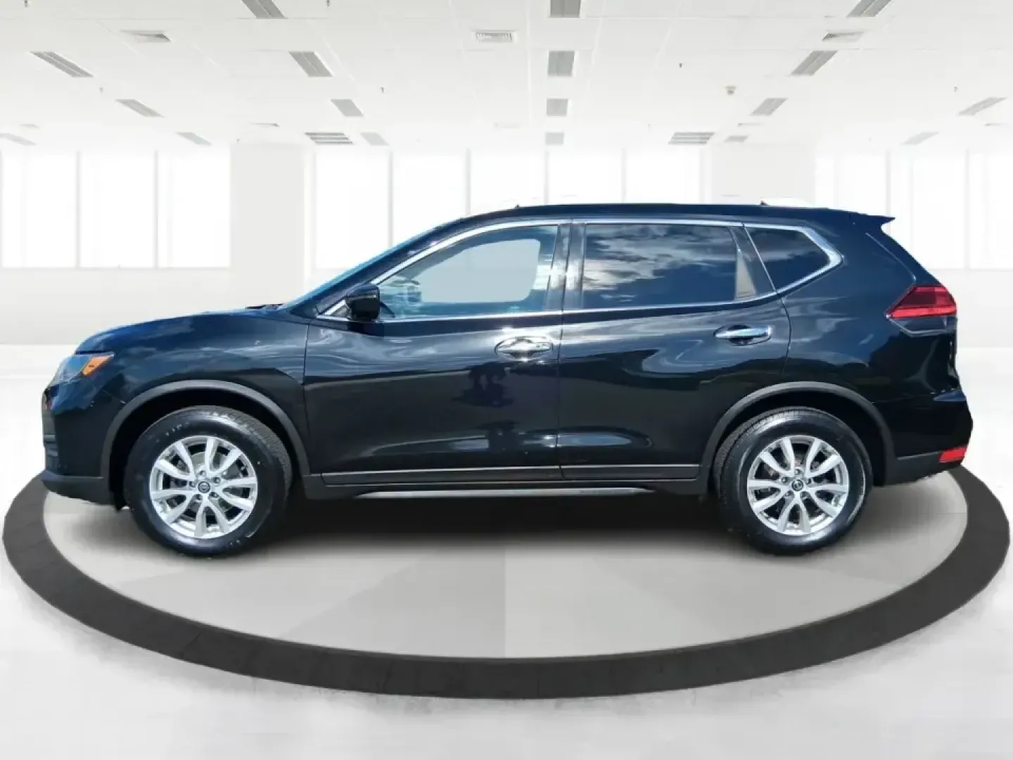 2017 Nissan Rogue SV (KNMAT2MV0HP) with an 2.5L I-4 DOHC engine, CVT transmission, located at 8750 N County Rd 25A, Piqua, OH, 45356, (937) 908-9800, 40.164391, -84.232513 - Picture your next road trip up I75 with the family, a weekend run to Indian Lake, or a confidence-inspiring commute through Miami County in a versatile SUV that's built to handle Ohio's changing seasons. This **2017 Nissan Rogue SV** in **Magnetic Black** brings the everyday practicality busy househ- Photo#5
