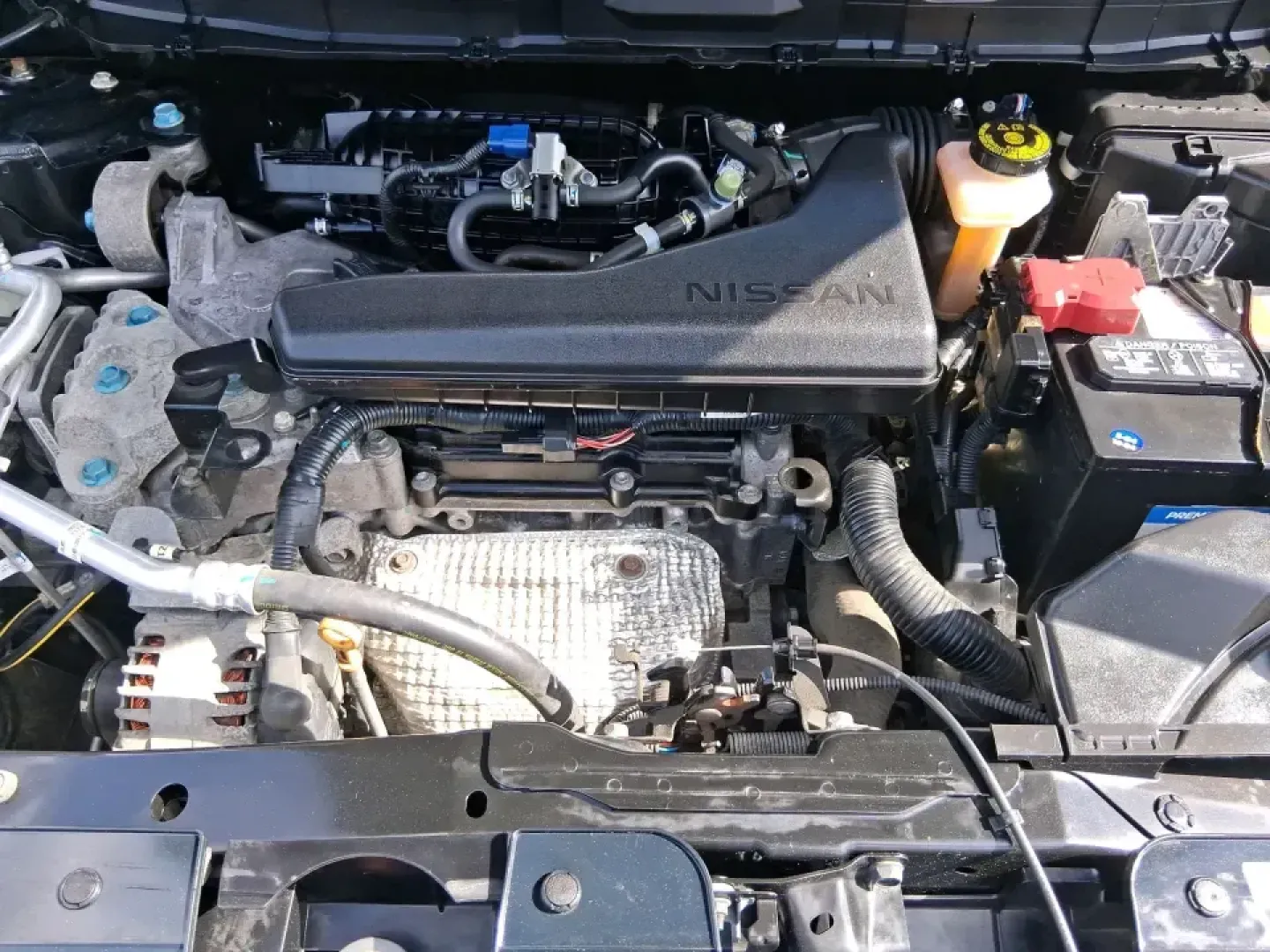 2017 Nissan Rogue SV (KNMAT2MV0HP) with an 2.5L I-4 DOHC engine, CVT transmission, located at 8750 N County Rd 25A, Piqua, OH, 45356, (937) 908-9800, 40.164391, -84.232513 - Picture your next road trip up I75 with the family, a weekend run to Indian Lake, or a confidence-inspiring commute through Miami County in a versatile SUV that's built to handle Ohio's changing seasons. This **2017 Nissan Rogue SV** in **Magnetic Black** brings the everyday practicality busy househ- Photo#11