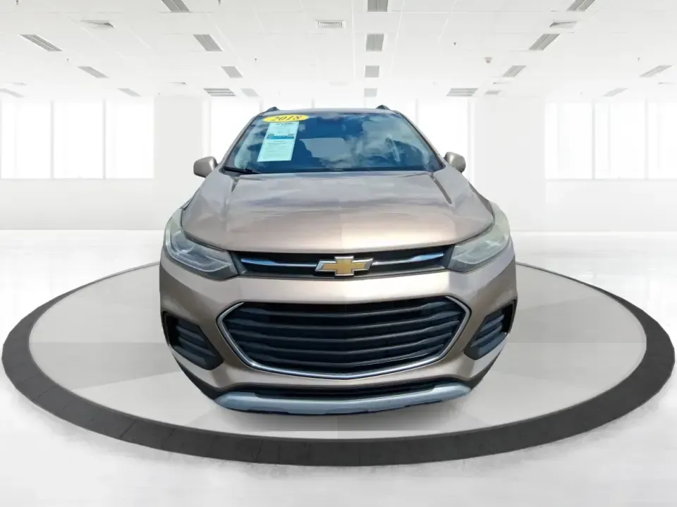 2018 Chevrolet Trax LT (3GNCJLSB1JL) with an ECOTEC 1.4L I-4 DOHC engine, 6A transmission, located at 4508 South Dixie Dr, Moraine, OH, 45439, (937) 908-9800, 39.689976, -84.218452 - Need a small SUV that fits city parking, handles daily commutes, and still has room for weekend getaways to Carillon Historical Park or a quick run down I75? This 2018 Chevrolet Trax LT is built for real-life Moraine and Dayton-area driving-easy to maneuver, comfortable for long stretches on South D - Photo#7