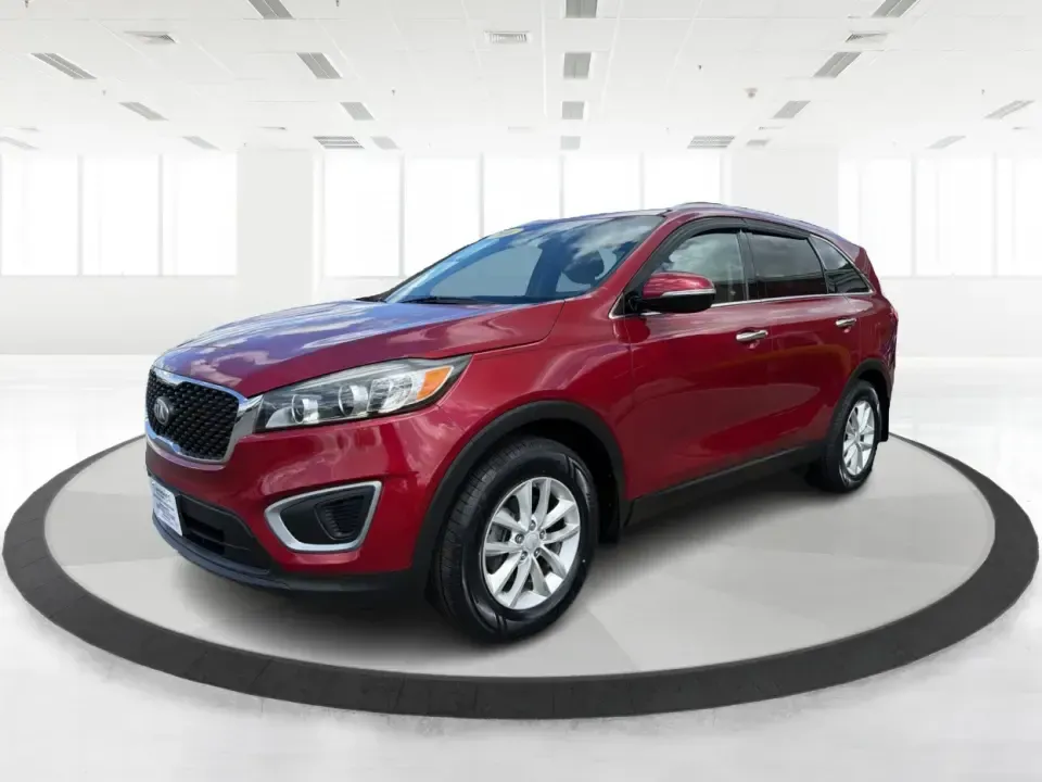 2016 Kia Sorento 2.4L LX (5XYPG4A38GG) with an 2.4L I-4 gasoline direct injection engine, 6-Speed Automatic transmission, located at 880 E. National Road, Vandalia, OH, 45377, (937) 908-9800, 39.891918, -84.183594 - Load up the family, point the hood toward I75, and make weekend plans feel easy again-this 2016 Kia Sorento LX is the kind of midsize SUV that fits real life in Vandalia, from school runs and grocery stops to road trips toward Dayton or a quick getaway out by the Great Miami River. Finished in stand - Photo#8