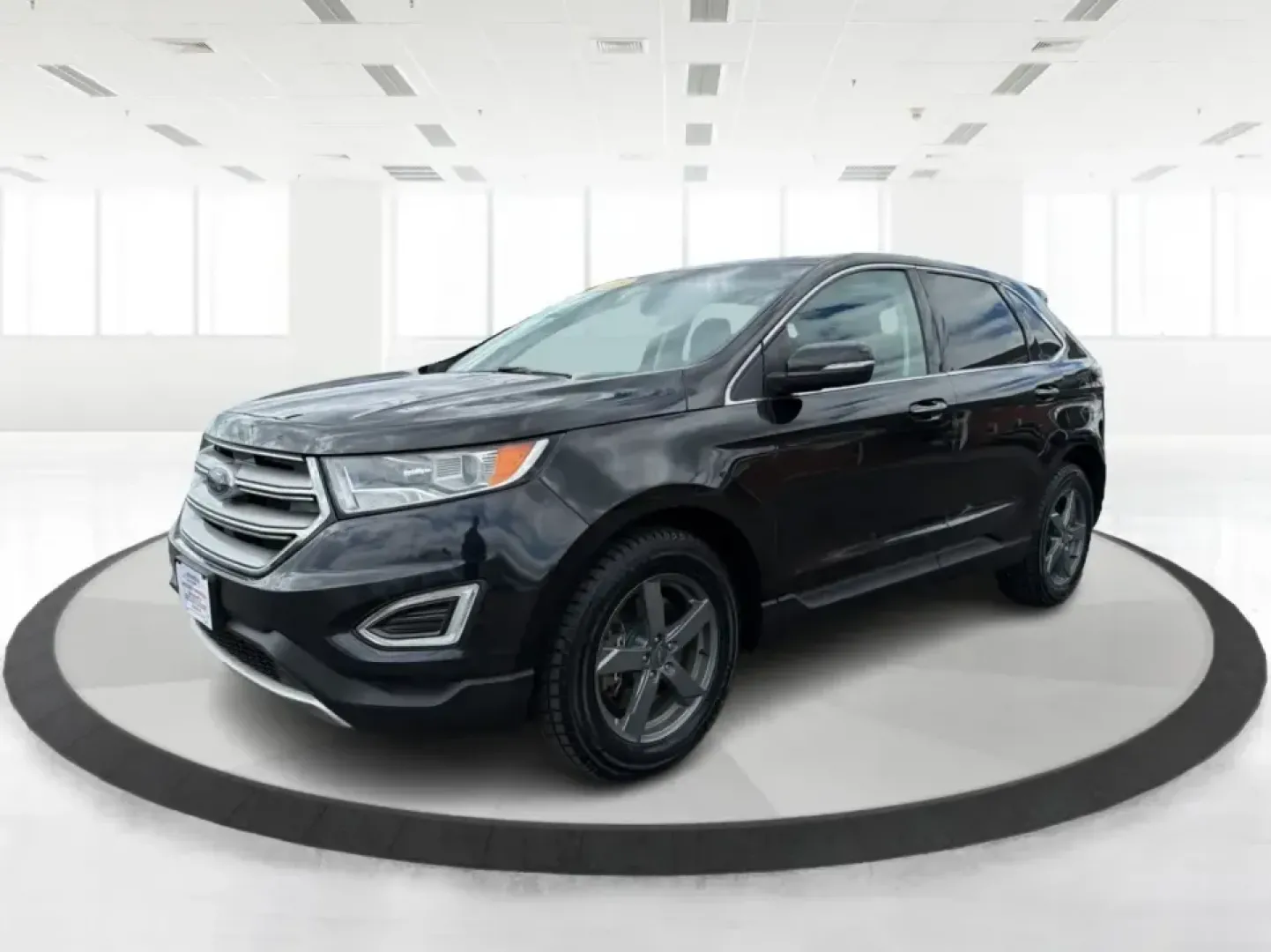 2015 Ford Edge Titanium AWD (2FMTK4K82FB) with an 3.5L V6 DOHC 24V engine, 6-Speed Automatic transmission, located at 1184 Kauffman Ave, Fairborn, OH, 45324, (937) 908-9800, 39.807072, -84.030914 - Picture your next Ohio weekend: a comfortable, confident SUV for school drop-offs in Fairborn, a smooth commute to Wright-Patterson AFB, and an easy road trip up I-675 or over to Yellow Springs-without sacrificing style or capability. This 2015 Ford Edge Titanium in Tuxedo Black Metallic brings prem- Photo#8