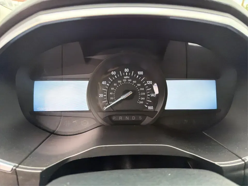 2015 Ford Edge Titanium (2FMTK4K82FB) with an 3.5L V6 DOHC 24V engine, 6-Speed Automatic transmission, located at 1184 Kauffman Ave, Fairborn, OH, 45324, (937) 908-9800, 39.807072, -84.030914 - Need a comfortable, confident SUV for Dayton-area commuting, school drop-offs, and spontaneous weekend getaways to Yellow Springs? This 2015 Ford Edge Titanium in Tuxedo Black Metallic blends everyday practicality with upscale features, giving you a road-trip-ready ride that fits a busy life in Fair - Photo#15
