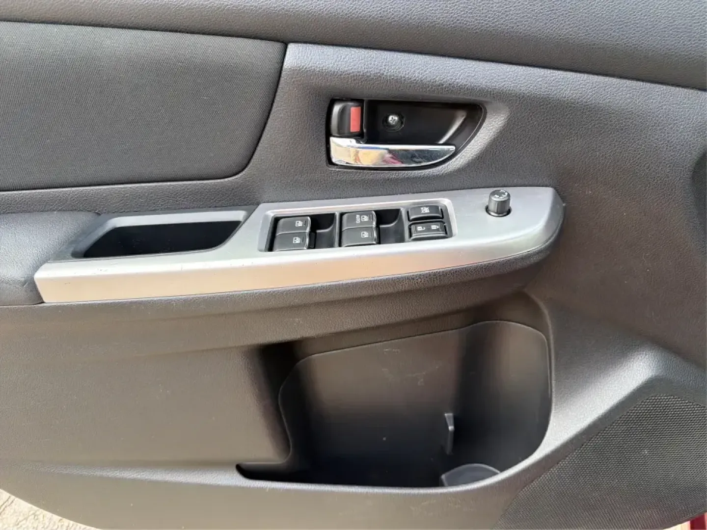 2016 Subaru Impreza 2.0i Premium PZEV 5-Door (JF1GPAB6XG8) with an 2.0L H4 DOHC 16V engine, CVT transmission, located at 401 Woodman Dr, Riverside, OH, 45431, (937) 908-9800, 39.760899, -84.123421 - Pack up the gear, load the groceries, and point the nose toward your next weekend escape-this 2016 Subaru Impreza 2.0i Premium Hatchback is built for people who balance real life with real miles. Whether you're commuting to Wright-Patterson AFB, shuttling kids and sports bags, or heading out for a d- Photo#17