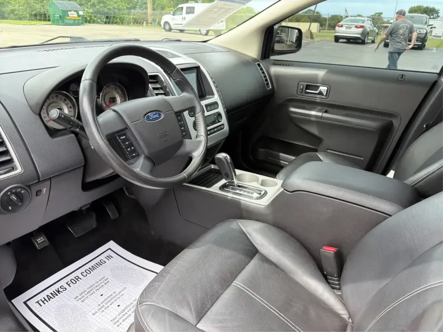 2007 Ford Edge SEL Plus (2FMDK39CX7B) with an Duratec 3.5L V-6 DOHC engine, 6-Speed Automatic Overdrive transmission, located at 880 E. National Road, Vandalia, OH, 45377, (937) 908-9800, 39.891918, -84.183594 - Need a comfortable, confident SUV for daily commuting on I75, school drop-offs, or weekend runs to Englewood MetroPark? This 2007 Ford Edge SEL Plus blends roomy practicality with upscale touches, making it a smart pick for drivers who want an easy-to-live-with crossover that fits real life in Vanda- Photo#9