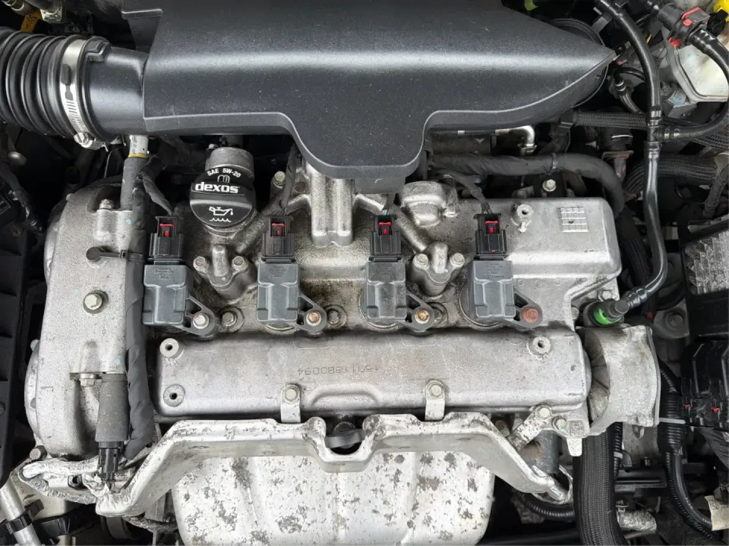 2015 Chevrolet Malibu 2LT (1G11D5SL1FF) with an ECOTEC 2.5L I-4 gasoline direct injection engine, 6-Speed Automatic transmission, located at 4508 South Dixie Dr, Moraine, OH, 45439, (937) 908-9800, 39.689976, -84.218452 - Set up for the daily commute, school drop-offs, and easy weekend getaways, this 2015 Chevrolet Malibu 2LT is the kind of comfortable midsize sedan that fits real life in the Miami Valley. With its smooth ride, practical cabin space, and commuter-friendly efficiency, it's a smart pick for drivers who- Photo#11