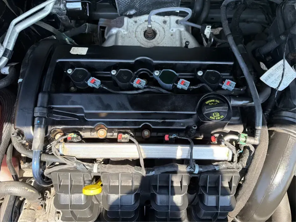 2017 Jeep Compass Latitude 4x4 (1C4NJDEB3HD) with an 2.4L I-4 DOHC engine, 6A transmission, located at 1230 East Main St, Xenia, OH, 45385, (937) 908-9800, 39.688026, -83.910172 - Ready for weekend escapes to John Bryan State Park, everyday school drop-offs, and confident winter commutes on US-35? This 2017 Jeep Compass Latitude 4x4 in Black Clearcoat is the kind of compact SUV that fits real life in Xenia, OH-easy to park around downtown, comfortable for long drives toward D - Photo#11