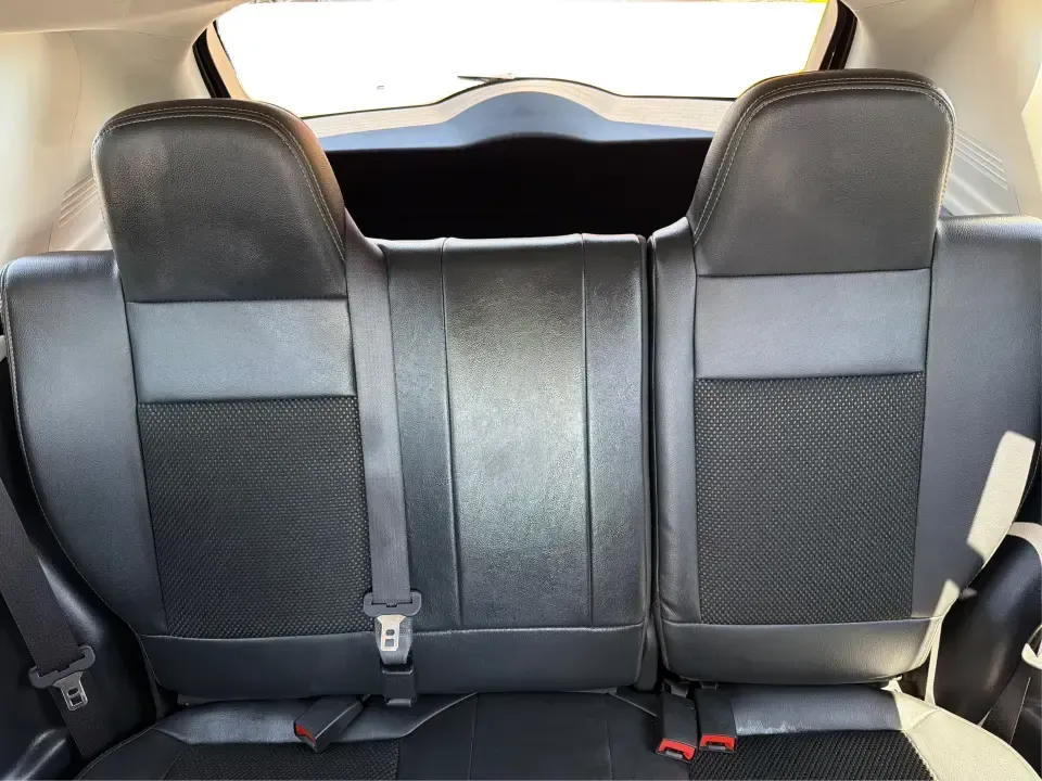 2017 Jeep Compass Latitude 4x4 (1C4NJDEB3HD) with an 2.4L I-4 DOHC engine, 6A transmission, located at 1230 East Main St, Xenia, OH, 45385, (937) 908-9800, 39.688026, -83.910172 - Ready for weekend escapes to John Bryan State Park, everyday school drop-offs, and confident winter commutes on US-35? This 2017 Jeep Compass Latitude 4x4 in Black Clearcoat is the kind of compact SUV that fits real life in Xenia, OH-easy to park around downtown, comfortable for long drives toward D - Photo#14