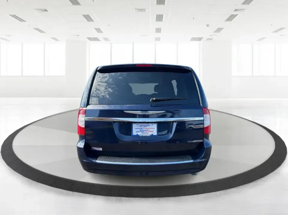 2015 Chrysler Town and Country Touring (2C4RC1BG1FR) with an 3.6L V-6 DOHC engine, 6-Speed Automatic transmission, located at 1951 S Dayton Lakeview Rd., New Carlisle, OH, 45344, (937) 908-9800, 39.890999, -84.050255 - Load up the kids, the snacks, and the luggage-this 2015 Chrysler Town and Country Touring is built for real life in New Carlisle, whether you're running daily school drop-offs, commuting toward Dayton, or packing up for a weekend road trip. Finished in eye-catching True Blue Pearlcoat, this family - Photo#3