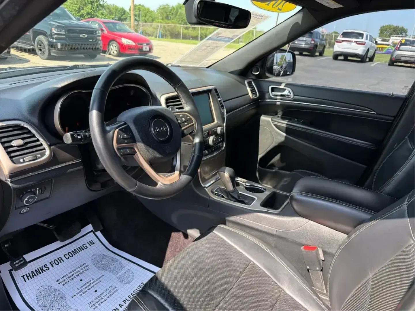 2017 Jeep Grand Cherokee Limited 4x2 (1C4RJEBG2HC) with an 3.6L V6 DOHC 24V engine, 8A transmission, located at 880 E. National Road, Vandalia, OH, 45377, (937) 908-9800, 39.891918, -84.183594 - Picture your next road trip starting in Vandalia-bags packed, playlists ready, and the comfort to make every mile feel easy. This 2017 Jeep Grand Cherokee Limited 4x2 is a smart fit for busy families, daily commuters heading toward Dayton, and weekend explorers who want SUV space and Jeep style with- Photo#9