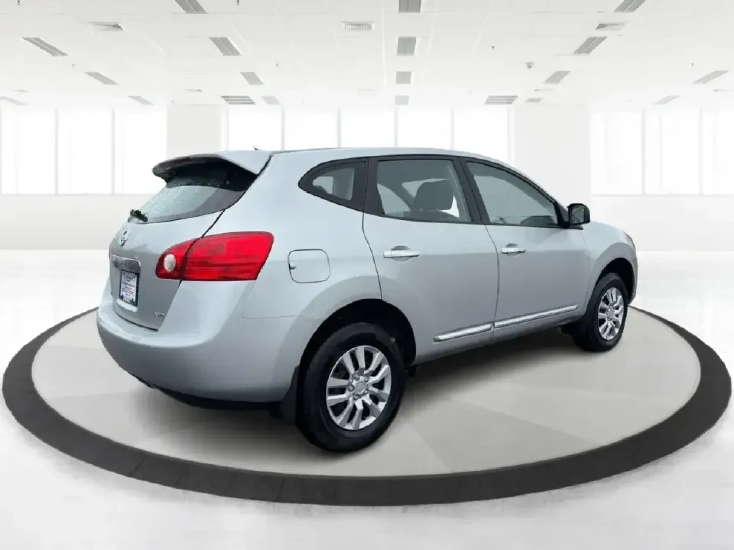 2012 Nissan Rogue S (JN8AS5MV2CW) with an 2.5L I-4 DOHC engine, Continuously Variable Transmission transmission, located at 1230 East Main St, Xenia, OH, 45385, (937) 908-9800, 39.688026, -83.910172 - Weekend getaways to Carillon Historical Park, grocery runs for a growing family, or a steady daily commute down I675 and Route 35-this 2012 Nissan Rogue S is the kind of compact SUV that fits real life in Riverside, Ohio. With its easy-to-park size, versatile cargo space, and confident all-wheel dri - Photo#2