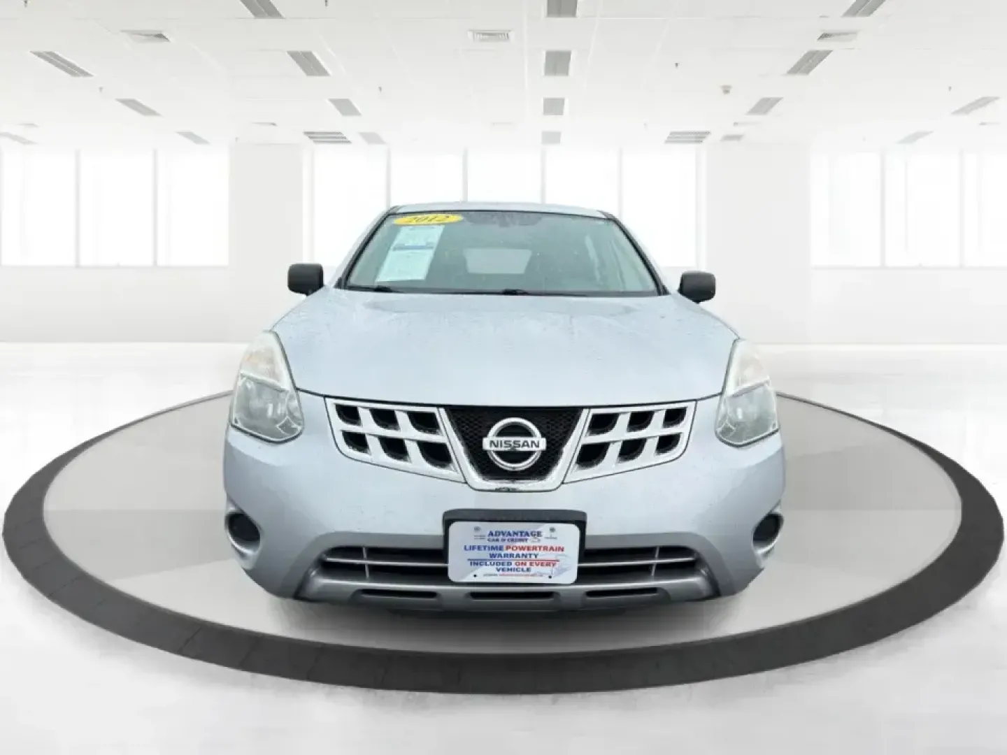 2012 Nissan Rogue S (JN8AS5MV2CW) with an 2.5L I-4 DOHC engine, Continuously Variable Transmission transmission, located at 1230 East Main St, Xenia, OH, 45385, (937) 908-9800, 39.688026, -83.910172 - Weekend getaways to Carillon Historical Park, grocery runs for a growing family, or a steady daily commute down I675 and Route 35-this 2012 Nissan Rogue S is the kind of compact SUV that fits real life in Riverside, Ohio. With its easy-to-park size, versatile cargo space, and confident all-wheel dri - Photo#7