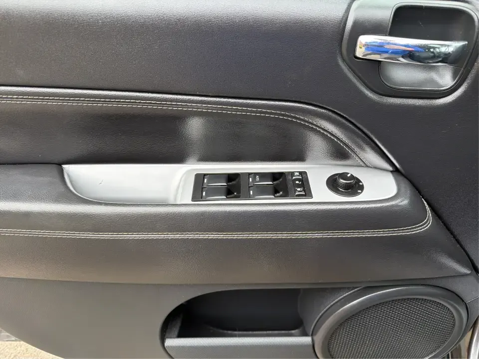 2016 Jeep Compass High Altitude Edition (1C4NJDEB2GD) with an 2.4L I-4 DOHC engine, 6A transmission, located at 8750 N County Rd 25A, Piqua, OH, 45356, (937) 908-9800, 40.164391, -84.232513 - Need a compact SUV that can handle Ohio weather, weekday commutes, and spontaneous weekend escapes without feeling bulky? This **2016 Jeep Compass High Altitude Edition 4WD** fits that lifestyle well-easy to park for errands around town, confident on wet back roads, and comfortable for longer drives - Photo#18