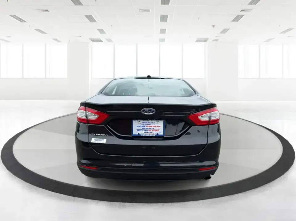 2014 Ford Fusion S (3FA6P0G78ER) with an Duratec 2.5L I-4 DOHC engine, located at 8750 N County Rd 25A, Piqua, OH, 45356, (937) 908-9800, 40.164391, -84.232513 - Are you on the hunt for a reliable sedan that fits seamlessly into your everyday life? Look no further than this stunning 2014 Ford Fusion S, available now at Advantage Car and Credit in Fairborn, OH. This vehicle is the perfect choice for budget-conscious buyers or families needing a dependable rid - Photo#3