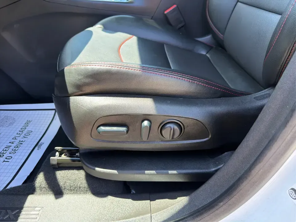 2020 Chevrolet Equinox FWD LS (3GNAXHEVXLS) with an 1.5L I-4 gasoline direct injection engine, 6A transmission, located at 1184 Kauffman Ave, Fairborn, OH, 45324, (937) 908-9800, 39.807072, -84.030914 - Picture your next week: an easy commute to Wright-Patterson AFB, a quick grocery run near Fairfield Commons, and a weekend drive out to John Bryan State Park-without needing a huge SUV or a complicated ownership experience. This 2020 Chevrolet Equinox FWD LS in Summit White is a practical, everyday- - Photo#18