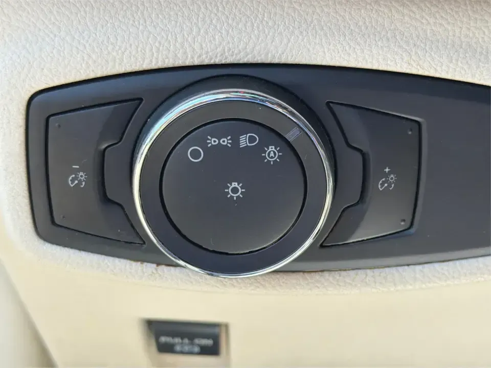2015 Lincoln MKC Base (5LMTJ2AH4FU) with an 2.3L L4 DOHC 16V engine, 6-Speed Automatic transmission, located at 1951 S Dayton Lakeview Rd., New Carlisle, OH, 45344, (937) 908-9800, 39.890999, -84.050255 - Picture your next Ohio weekend: coffee in hand, rolling out of New Carlisle toward Dayton or Springfield with the comfort of a premium SUV, the confidence of all-wheel traction, and enough tech to make every mile feel effortless. This 2015 Lincoln MKC Base is an ideal fit for commuters who want a qu - Photo#16