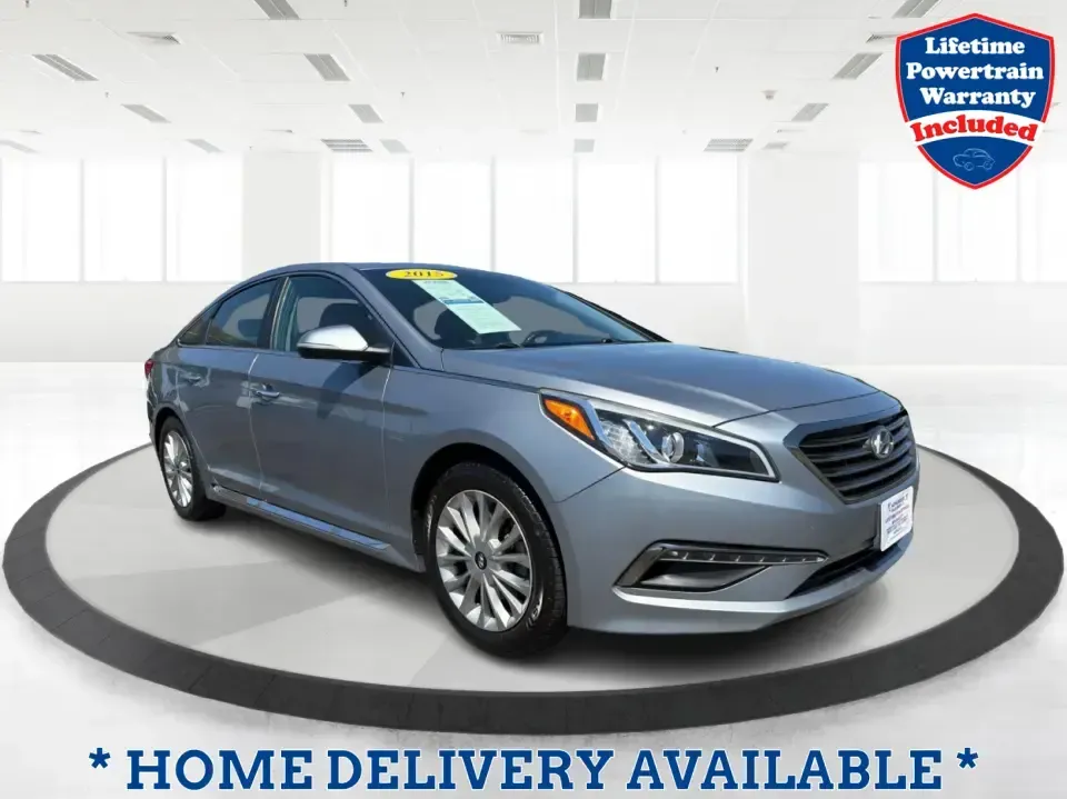 2015 Hyundai Sonata Limited (5NPE34AF9FH) with an 2.4L I-4 gasoline direct injection engine, 6-Speed Automatic transmission, located at 1184 Kauffman Ave, Fairborn, OH, 45324, (937) 908-9800, 39.807072, -84.030914 - Need a comfortable, tech-savvy sedan that makes the daily commute to Wright-Patterson AFB, a quick run down I-675, or a weekend drive to Yellow Springs feel like an upgrade-without stepping into a brand-new payment? This 2015 Hyundai Sonata Limited is built for real life in Fairborn: smooth on long - Photo#0
