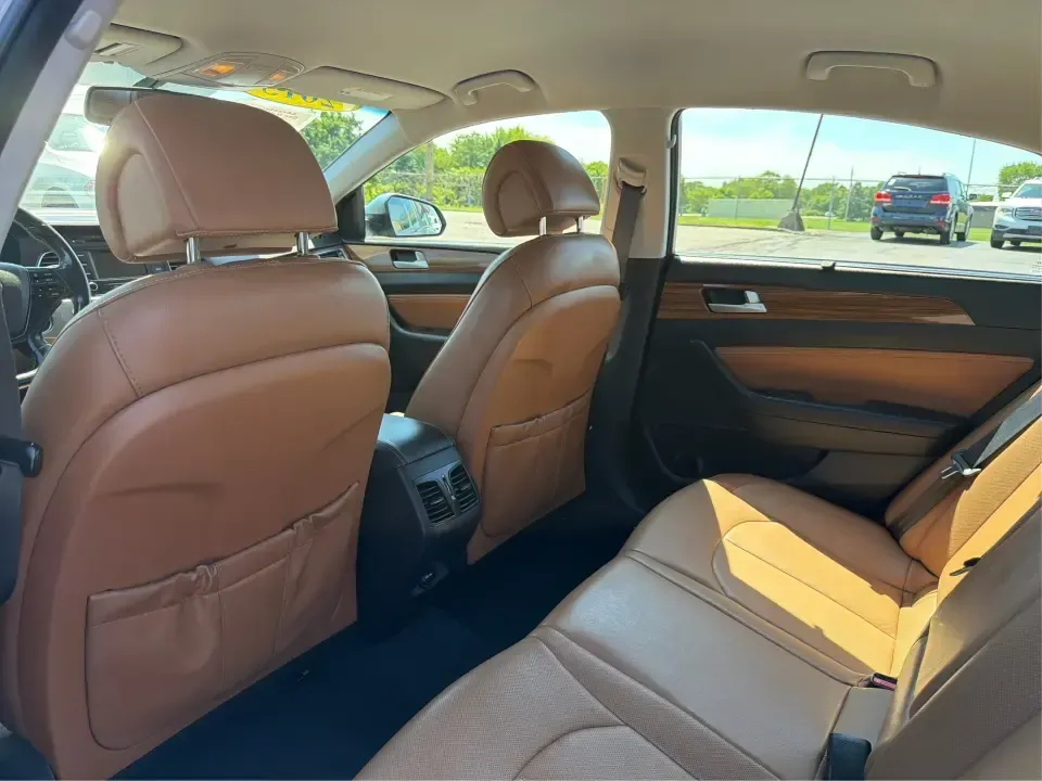2015 Hyundai Sonata Limited (5NPE34AF9FH) with an 2.4L I-4 gasoline direct injection engine, 6-Speed Automatic transmission, located at 1184 Kauffman Ave, Fairborn, OH, 45324, (937) 908-9800, 39.807072, -84.030914 - Need a comfortable, tech-savvy sedan that makes the daily commute to Wright-Patterson AFB, a quick run down I-675, or a weekend drive to Yellow Springs feel like an upgrade-without stepping into a brand-new payment? This 2015 Hyundai Sonata Limited is built for real life in Fairborn: smooth on long - Photo#10