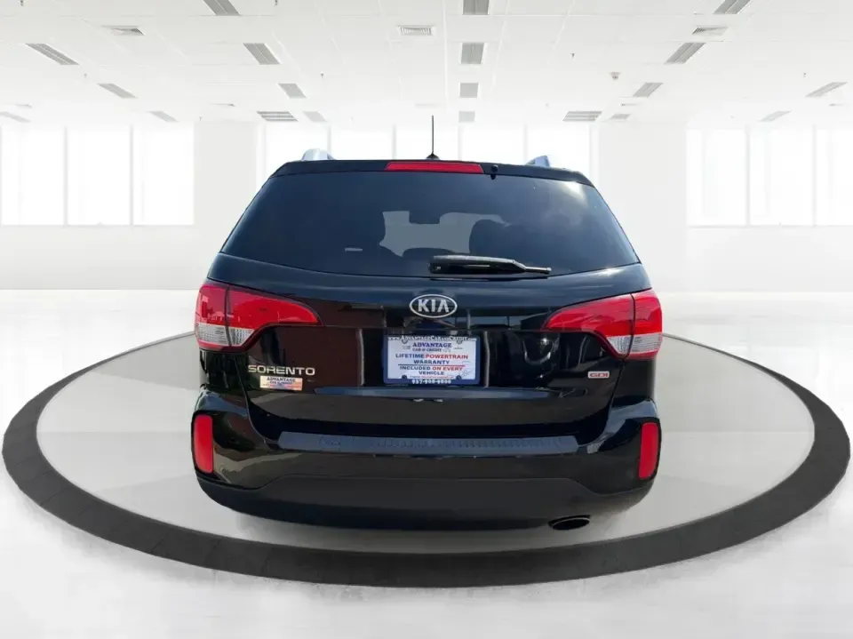2014 Kia Sorento LX (5XYKT3A68EG) with an 2.4L I-4 gasoline direct injection engine, 6-Speed Automatic transmission, located at 1099 N County Rd 25A , Troy, OH, 45373, (937) 908-9800, 40.057079, -84.212883 - Need an SUV that fits real life in Troy-school drop-offs, a long commute down I-75, and weekend runs to Charleston Falls Preserve or a day around Downtown Troy? This 2014 Kia Sorento LX in Ebony Black is a practical, road-trip-ready SUV that balances everyday comfort with the kind of space and versa - Photo#3