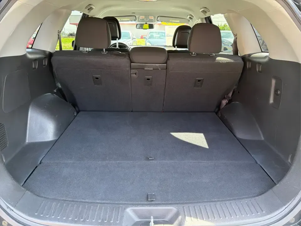 2014 Kia Sorento LX (5XYKT3A68EG) with an 2.4L I-4 gasoline direct injection engine, 6-Speed Automatic transmission, located at 1099 N County Rd 25A , Troy, OH, 45373, (937) 908-9800, 40.057079, -84.212883 - Need an SUV that fits real life in Troy-school drop-offs, a long commute down I-75, and weekend runs to Charleston Falls Preserve or a day around Downtown Troy? This 2014 Kia Sorento LX in Ebony Black is a practical, road-trip-ready SUV that balances everyday comfort with the kind of space and versa - Photo#12