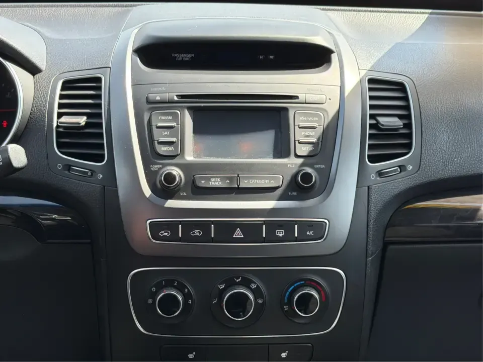 2014 Kia Sorento LX (5XYKT3A68EG) with an 2.4L I-4 gasoline direct injection engine, 6-Speed Automatic transmission, located at 1099 N County Rd 25A , Troy, OH, 45373, (937) 908-9800, 40.057079, -84.212883 - Need an SUV that fits real life in Troy-school drop-offs, a long commute down I-75, and weekend runs to Charleston Falls Preserve or a day around Downtown Troy? This 2014 Kia Sorento LX in Ebony Black is a practical, road-trip-ready SUV that balances everyday comfort with the kind of space and versa - Photo#13