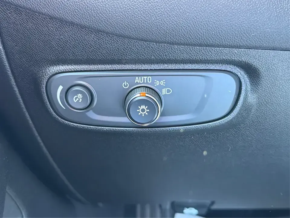 2019 Chevrolet Equinox LT (3GNAXJEV6KS) with an 1.5L I-4 gasoline direct injection engine, 6A transmission, located at 4508 South Dixie Dr, Moraine, OH, 45439, (937) 908-9800, 39.689976, -84.218452 - Need one SUV that can handle weekday commutes down South Dixie Dr, school drop-offs, and a weekend run to Carillon Historical Park or the Dayton Dragons game? This 2019 Chevrolet Equinox LT in eye-catching Cajun Red Tintcoat is a smart, comfortable choice for busy lives in the Miami Valley-especiall - Photo#16