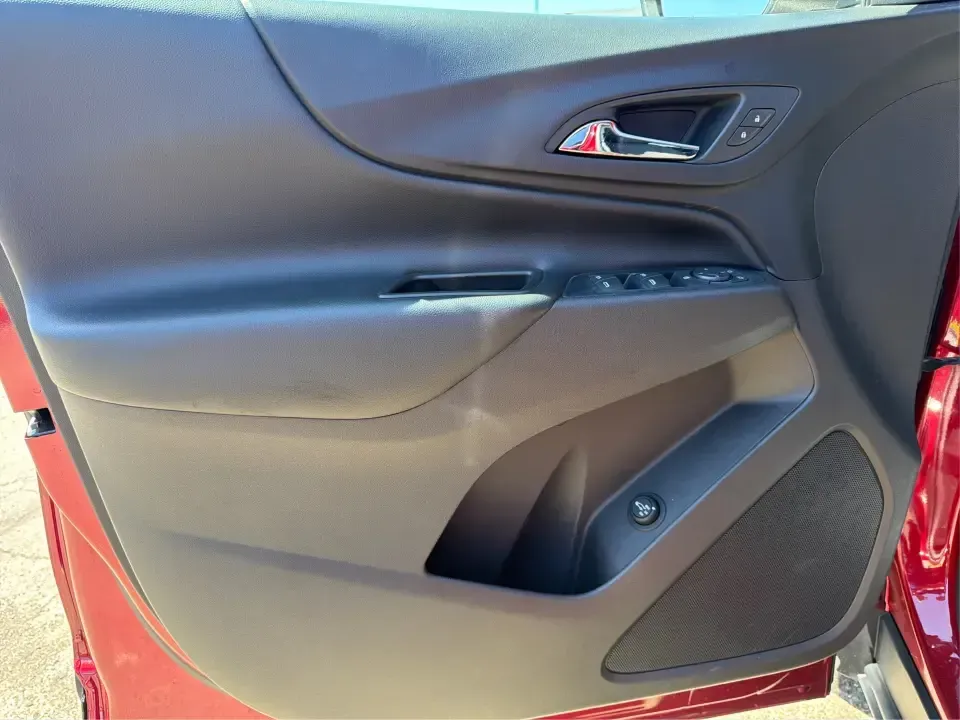 2019 Chevrolet Equinox LT (3GNAXJEV6KS) with an 1.5L I-4 gasoline direct injection engine, 6A transmission, located at 4508 South Dixie Dr, Moraine, OH, 45439, (937) 908-9800, 39.689976, -84.218452 - Need one SUV that can handle weekday commutes down South Dixie Dr, school drop-offs, and a weekend run to Carillon Historical Park or the Dayton Dragons game? This 2019 Chevrolet Equinox LT in eye-catching Cajun Red Tintcoat is a smart, comfortable choice for busy lives in the Miami Valley-especiall - Photo#18