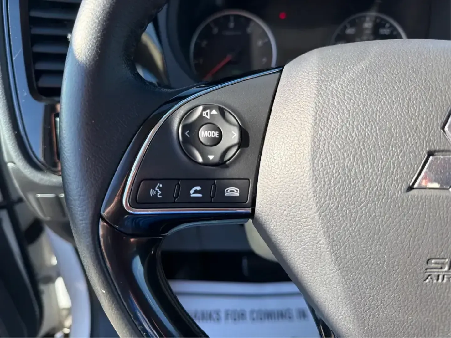 2016 Mitsubishi Outlander ES 2WD (JA4AD2A30GZ) with an 2.4L L4 DOHC 16V engine, CVT transmission, located at 8750 N County Rd 25A, Piqua, OH, 45356, (937) 908-9800, 40.164391, -84.232513 - Picture your next road trip up I75 with the family, a week of school drop-offs in town, and a Saturday run to Lock Nine Riverfront Park-all in one smart, versatile SUV. This 2016 Mitsubishi Outlander ES in Diamond White Pearl is built for real-life Ohio driving, giving you the space and comfort comm- Photo#16