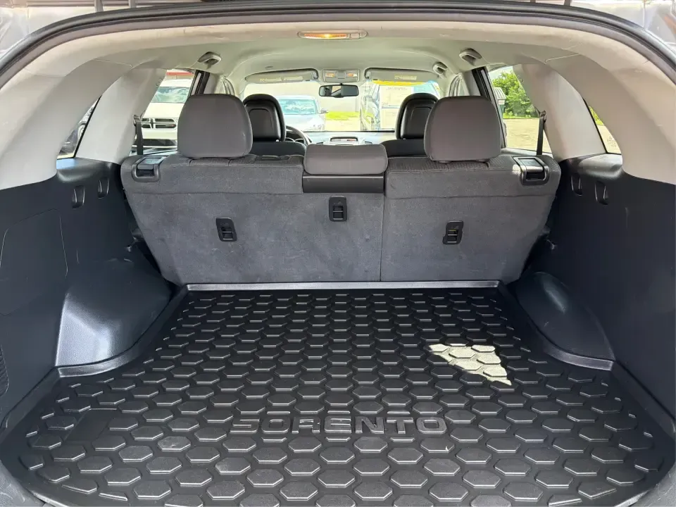 2013 Kia Sorento LX 2WD (5XYKT3A69DG) with an 2.4L L4 DOHC 16V engine, 6-Speed Automatic transmission, located at 8750 N County Rd 25A, Piqua, OH, 45356, (937) 908-9800, 40.164391, -84.232513 - Pack up the kids, load the cooler, and point your weekend plans toward Indian Lake or a quick getaway down I-75-this 2013 Kia Sorento LX 2WD is the kind of practical SUV that fits real life in Piqua. With roomy seating, flexible cargo space, and everyday comfort, it's a smart pick for growing famili - Photo#12