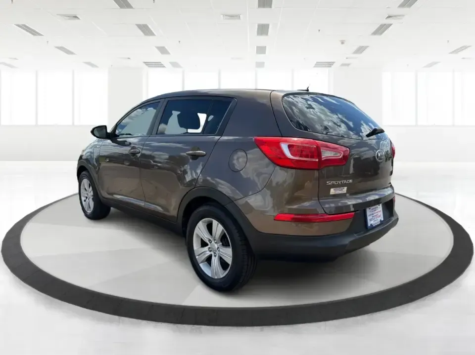 2013 Kia Sportage LX (KNDPBCA27D7) with an 2.4L I-4 DOHC engine, 6-Speed Automatic transmission, located at 1099 N County Rd 25A , Troy, OH, 45373, (937) 908-9800, 40.057079, -84.212883 - Pack up for a weekend at Troy Community Park, tackle a snowy school run, or cruise I75 for your daily commute-this 2013 Kia Sportage LX is the kind of compact SUV that fits real life in West Central Ohio. With its versatile crossover size, confident AWD capability, and practical cargo space, it's a - Photo#4