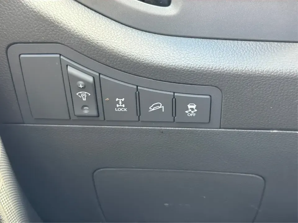 2013 Kia Sportage LX (KNDPBCA27D7) with an 2.4L I-4 DOHC engine, 6-Speed Automatic transmission, located at 1099 N County Rd 25A , Troy, OH, 45373, (937) 908-9800, 40.057079, -84.212883 - Pack up for a weekend at Troy Community Park, tackle a snowy school run, or cruise I75 for your daily commute-this 2013 Kia Sportage LX is the kind of compact SUV that fits real life in West Central Ohio. With its versatile crossover size, confident AWD capability, and practical cargo space, it's a - Photo#17