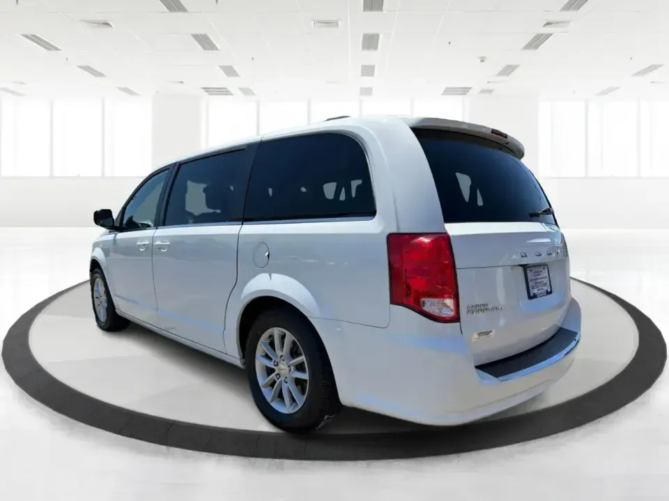 2019 Dodge Grand Caravan SXT (2C4RDGCG7KR) with an 3.6L V6 DOHC 24V engine, 6A transmission, located at 880 E. National Road, Vandalia, OH, 45377, (937) 908-9800, 39.891918, -84.183594 - Need a family-friendly ride that can handle school drop-offs, long commutes on I75, and weekend runs to the National Museum of the U.S. Air Force without feeling cramped? This 2019 Dodge Grand Caravan SXT is built for real life in Vandalia, Ohio-offering 3-row seating for 7, flexible cargo space, an- Photo#4