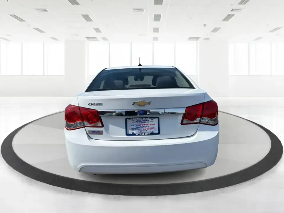 2014 Chevrolet Cruze LS Auto (1G1PA5SG0E7) with an ECOTEC 1.8L I-4 DOHC engine, 6-Speed Automatic transmission, located at 401 Woodman Dr, Riverside, OH, 45431, (937) 908-9800, 39.760899, -84.123421 - Picture your next week in Riverside: an easy I675 commute to Wright-Patterson AFB, quick grocery runs near Airway Shopping Center, and a comfortable weekend drive down Woodman Dr toward Downtown Dayton-without stretching your budget. This 2014 Chevrolet Cruze LS Auto is a smart, practical sedan for - Photo#3