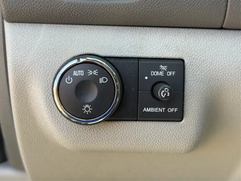 2013 Buick Enclave Leather (5GAKRCKD0DJ) with an 3.6L V-6 gasoline direct injection engine, 6-Speed Automatic Overdrive transmission, located at 8750 N County Rd 25A, Piqua, OH, 45356, (937) 908-9800, 40.164391, -84.232513 - Pack the kids for school drop-offs in the morning, load up for a weekend at the National Museum of the U.S. Air Force, or cruise I75 with friends headed toward downtown Dayton-this 2013 Buick Enclave Leather is built for real-life comfort with a premium feel. Finished in Atlantis Blue Metallic and d - Photo#17