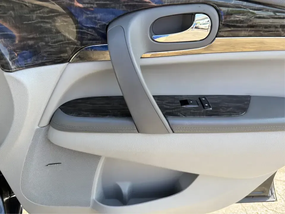 2013 Buick Enclave Leather (5GAKRCKD0DJ) with an 3.6L V-6 gasoline direct injection engine, 6-Speed Automatic Overdrive transmission, located at 8750 N County Rd 25A, Piqua, OH, 45356, (937) 908-9800, 40.164391, -84.232513 - Pack the kids for school drop-offs in the morning, load up for a weekend at the National Museum of the U.S. Air Force, or cruise I75 with friends headed toward downtown Dayton-this 2013 Buick Enclave Leather is built for real-life comfort with a premium feel. Finished in Atlantis Blue Metallic and d - Photo#20