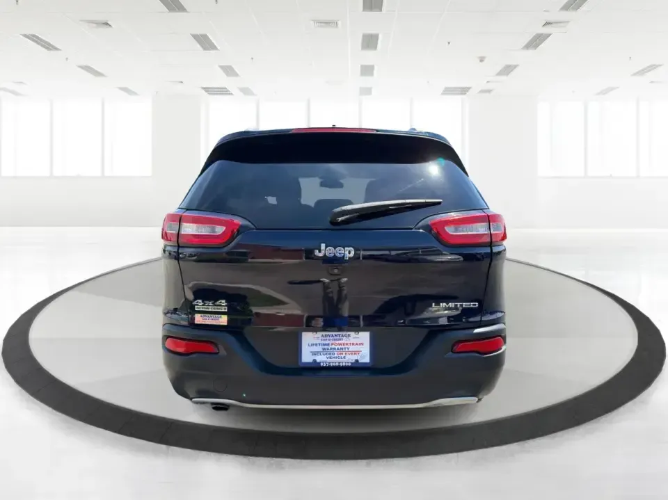 2016 Jeep Cherokee Limited 4WD (1C4PJMDB9GW) with an 2.4L L4 DOHC 16V engine, 9A transmission, located at 1099 N County Rd 25A , Troy, OH, 45373, (937) 908-9800, 40.057079, -84.212883 - Picture your next weekend: loading up the family for a quick trip to Charleston Falls Preserve, cruising out toward Taylorsville MetroPark, or taking the scenic backroads around Troy with confident four-wheel-drive capability and premium comfort. This 2016 Jeep Cherokee Limited 4WD in standout True- Photo#3